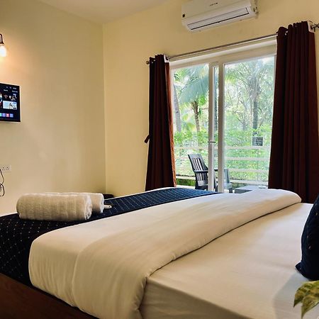 מוריג'ים Sterling Garden Hotel By Pas Resorts מראה חיצוני תמונה